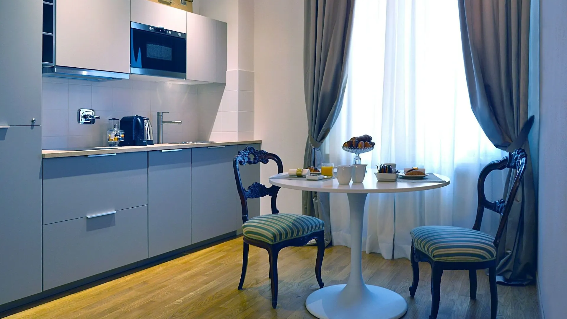 Al Cappello Rosso Suite Apartments Bolonia
